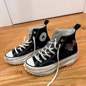 Converse Run Star Hike Platform Embroidered Hearts